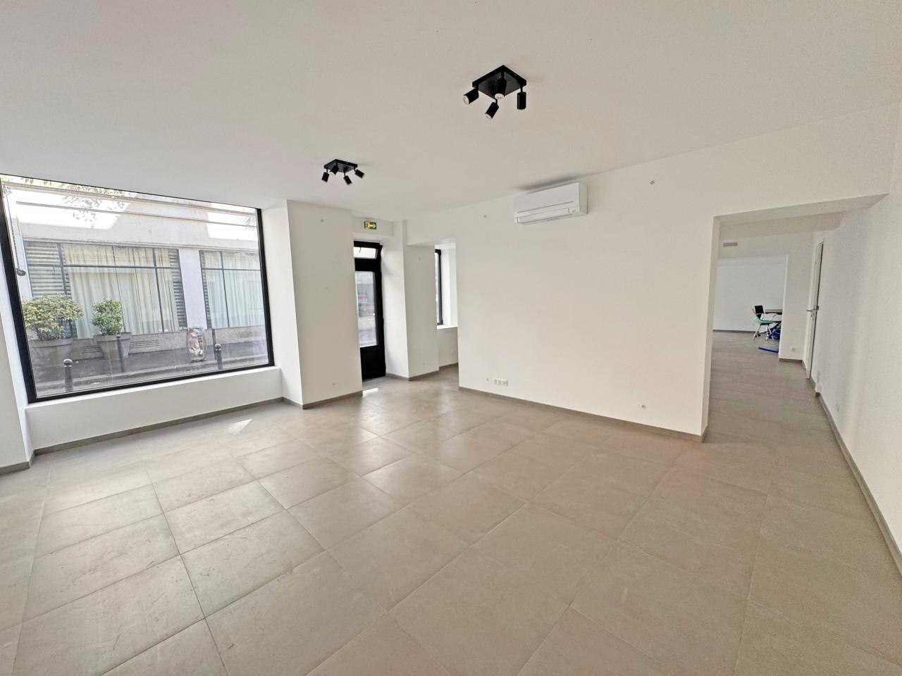 Bureau Paris 215m² Vente bureau Paris OVBUR2532895 1